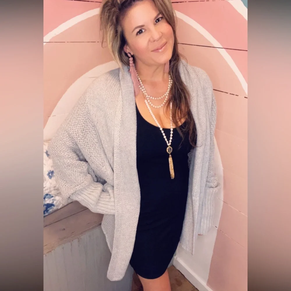 Boutique Brand Dolman Batwing Sleeve Open Front Oversized Knit Cardigan 💗